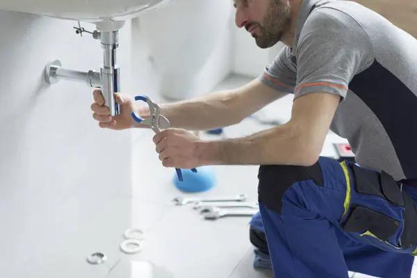 Why Homeowners Trust a Professional Drain Plumber Middlesex
