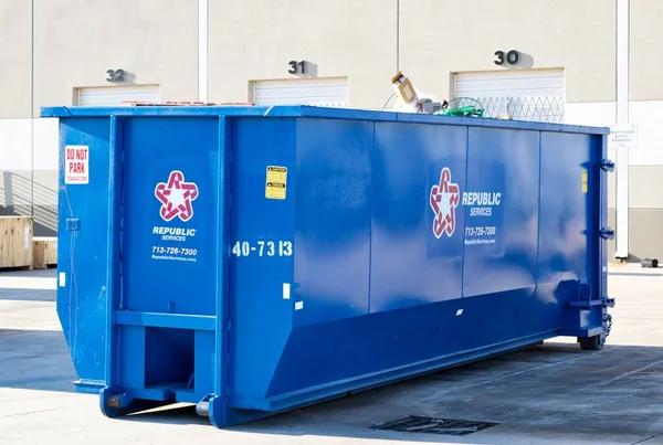 Compare Roll-Off Dumpster Rental in Melrose Options Before You Book