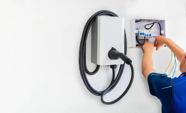 What Homeowners Should Know About EV Charger Installation